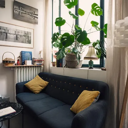 Duplex Sur Cour Arboree Appartement *